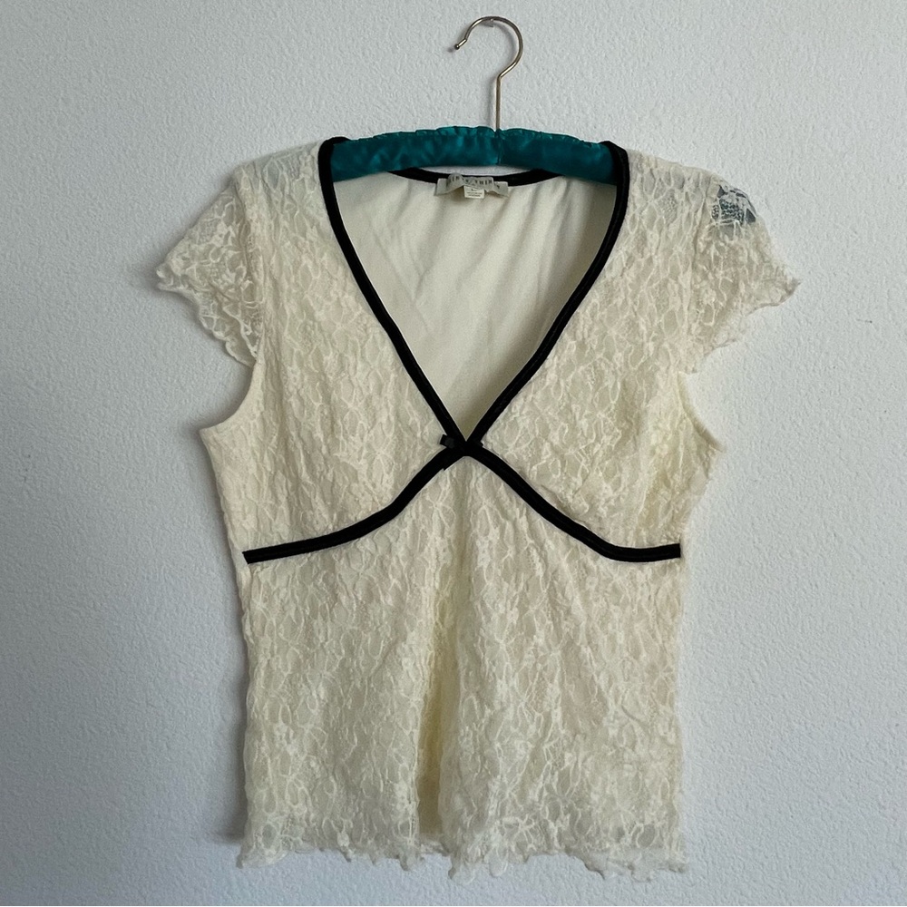 Forever 21 Cream Lace Short Sleeve Top with Black Trim